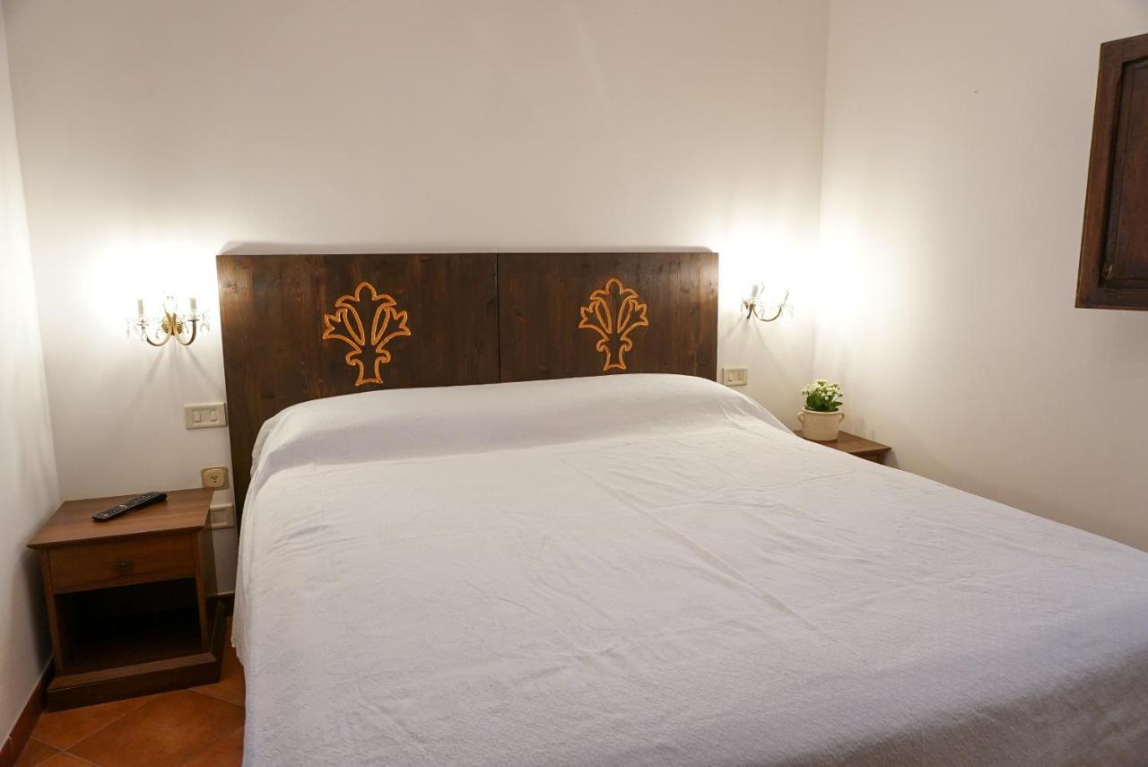 Dal Canonico Mola di Bari Esterno foto
