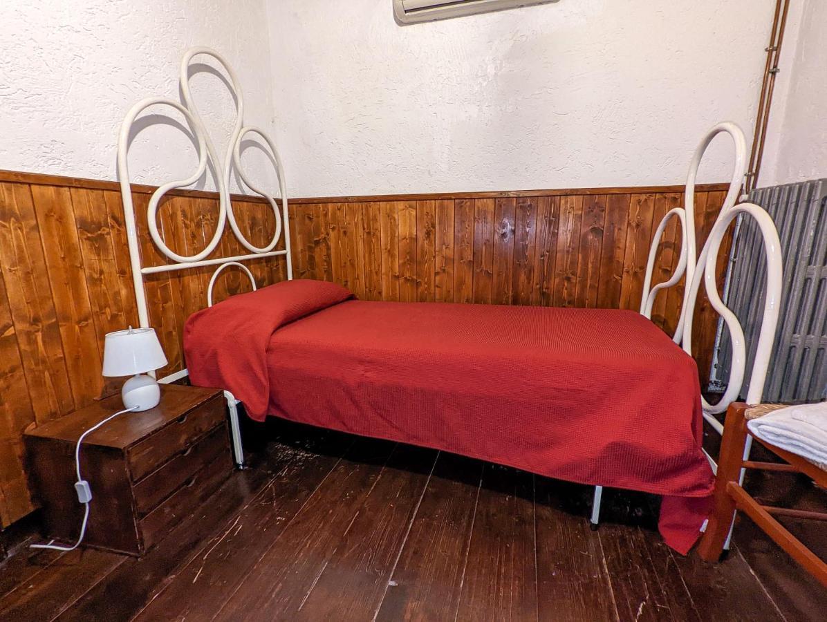 Dal Canonico Mola di Bari Esterno foto