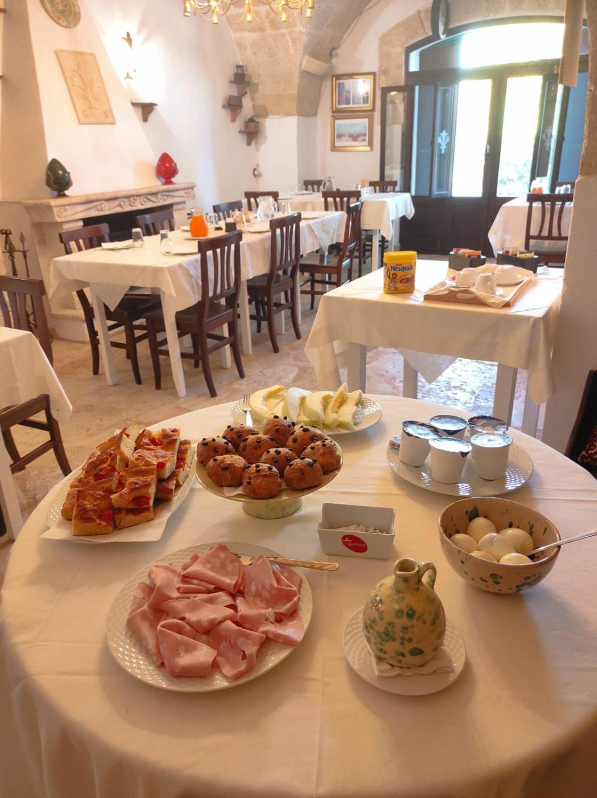 Dal Canonico Mola di Bari Esterno foto