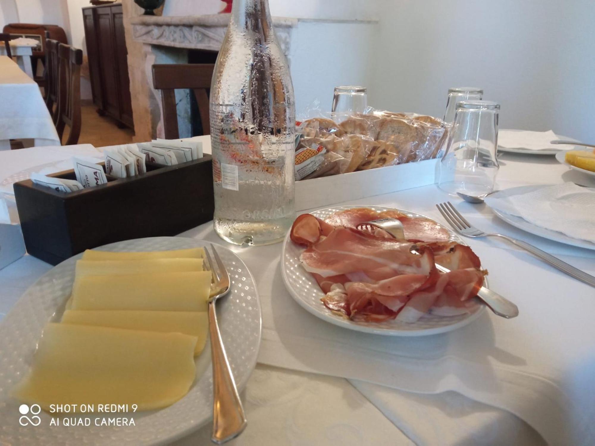Dal Canonico Mola di Bari Esterno foto